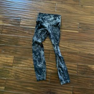 Lululemon tie dye leggings